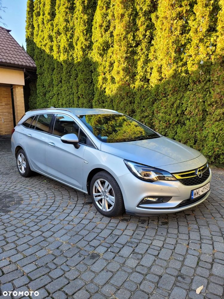 Opel Astra 1.6 CDTI Dynamic S&S - 1