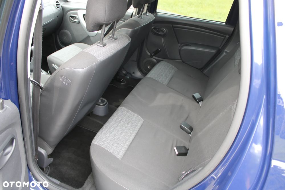 Dacia Duster 1.6 16V 4x2 - 15