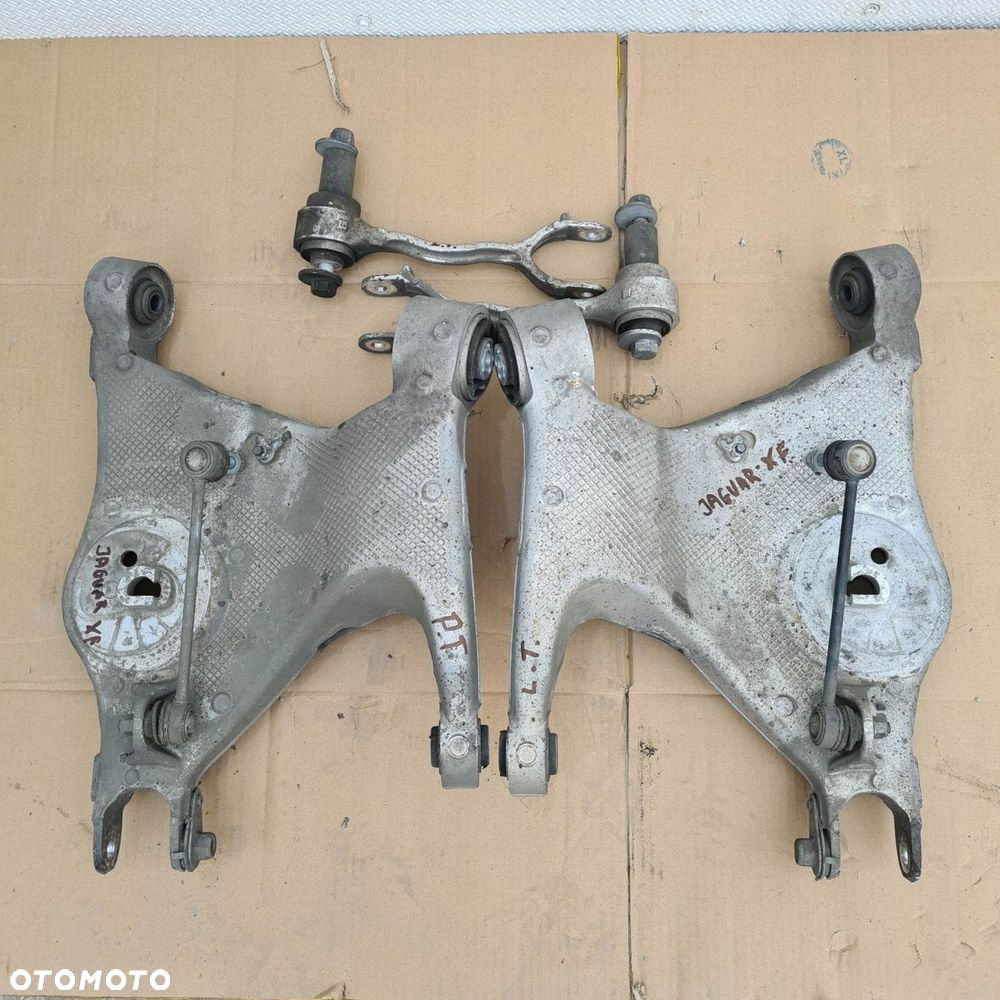 jaguar xf ii x260 wahacz tył tylni prawy - 1