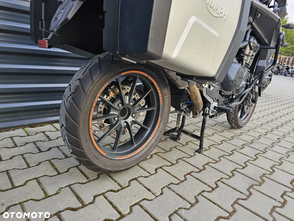 Triumph Tiger - 11