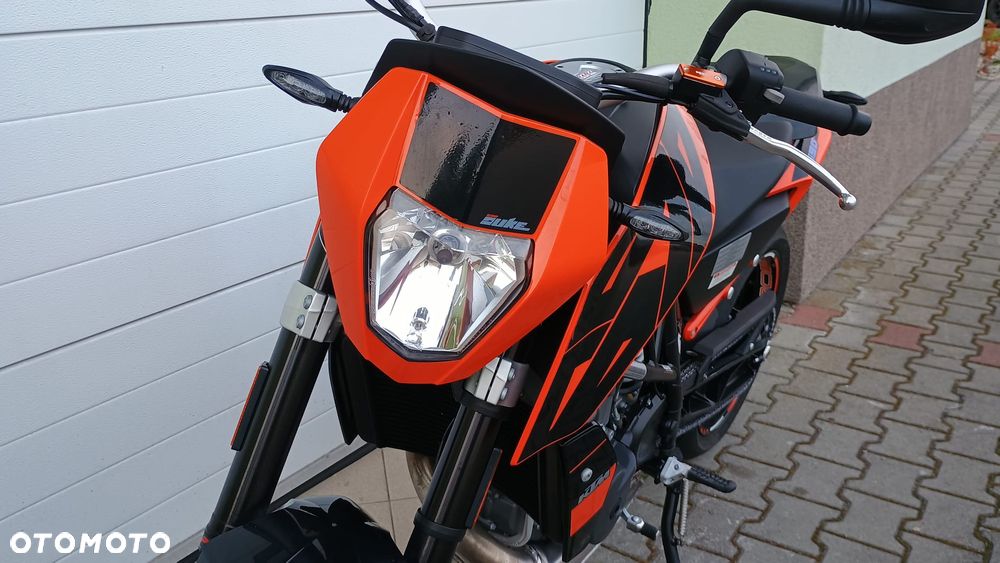 KTM Duke - 10