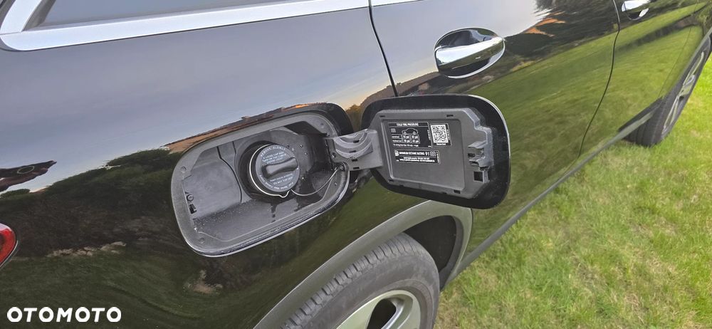 Mercedes-Benz GLC 300 4-Matic - 32