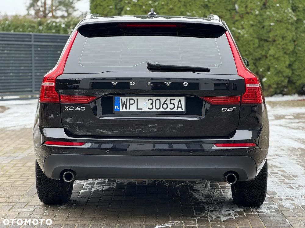 Volvo XC 60 D4 AWD Geartronic RDesign - 5