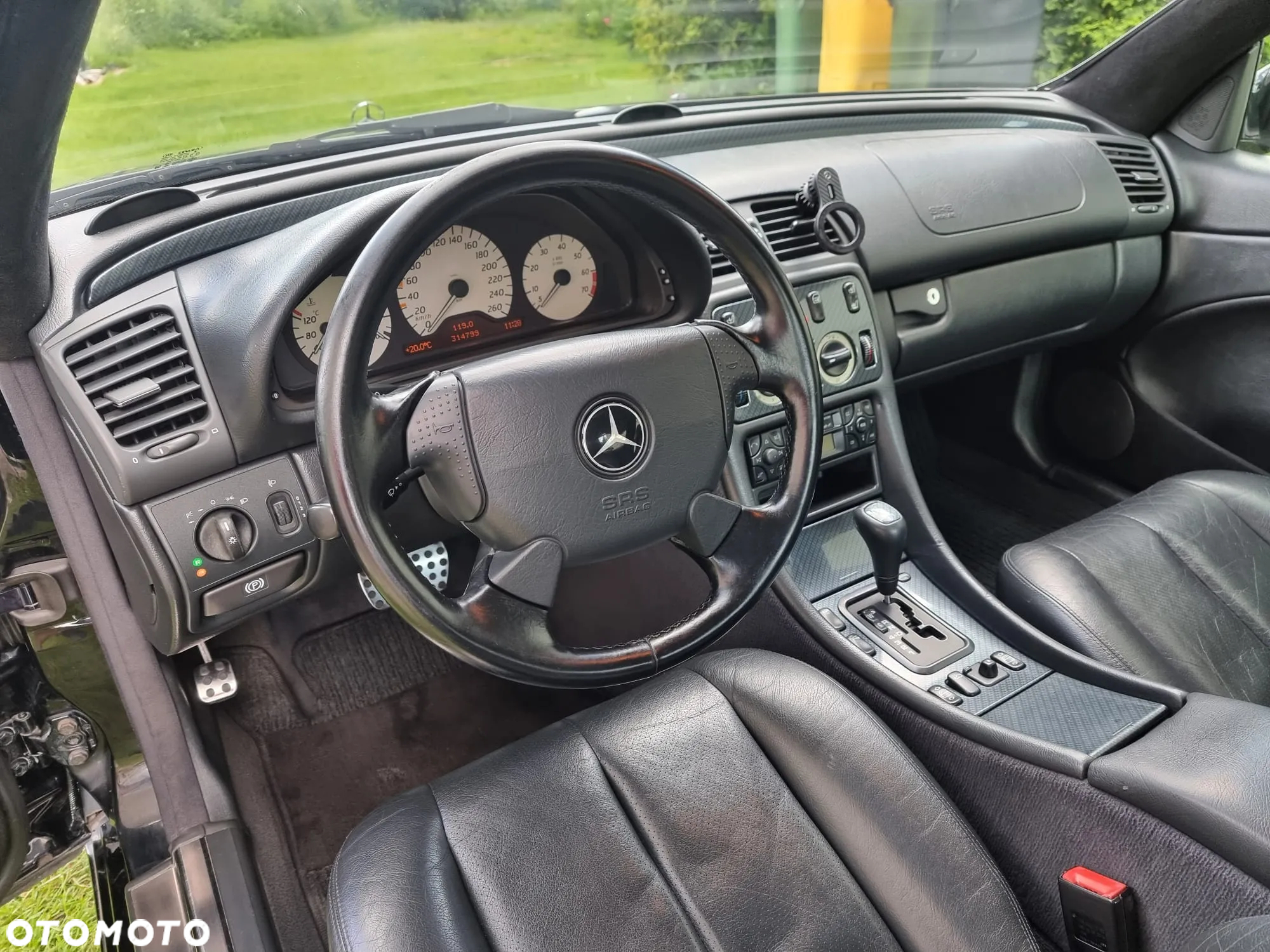 Mercedes-Benz CLK 320 - 19