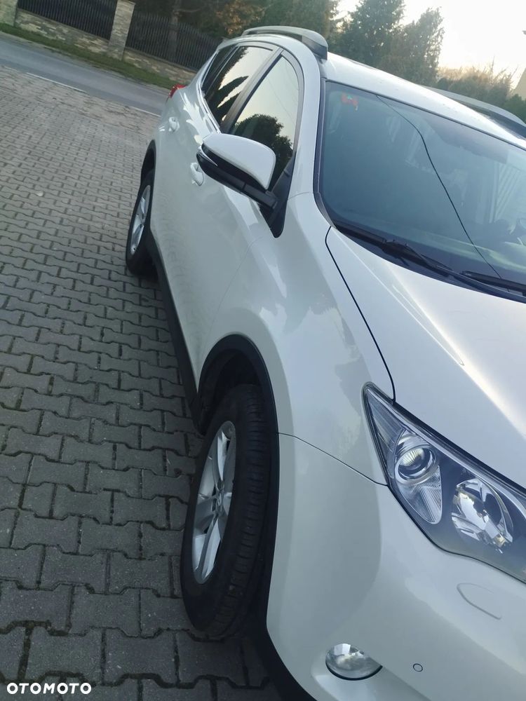 Toyota RAV4 2.0 Premium EU6 - 2