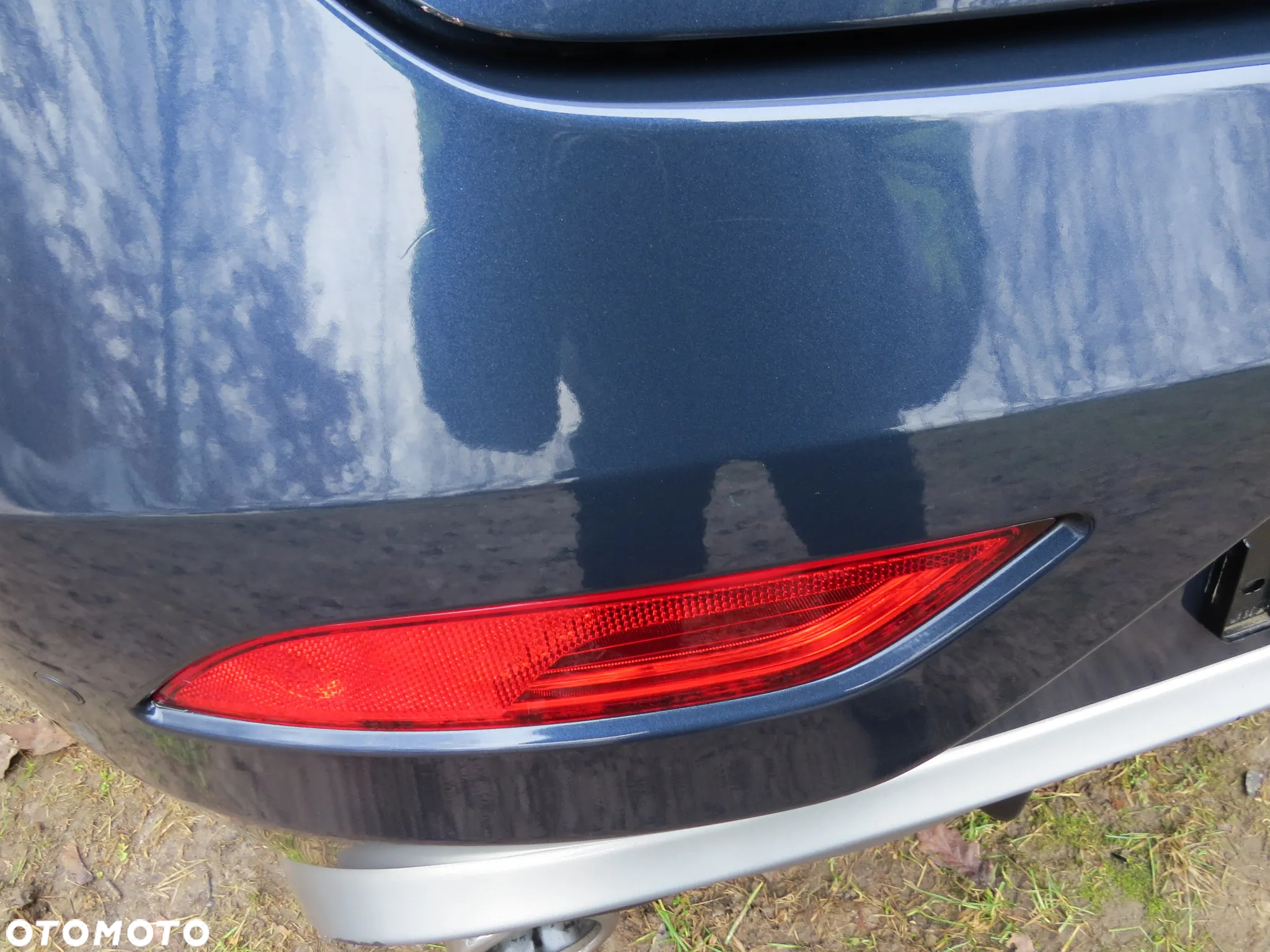 ZDERZAK TYŁ TYLNY R-DESIGN PDC CZUJNIKI 498-46 VOLVO V40 II - 11