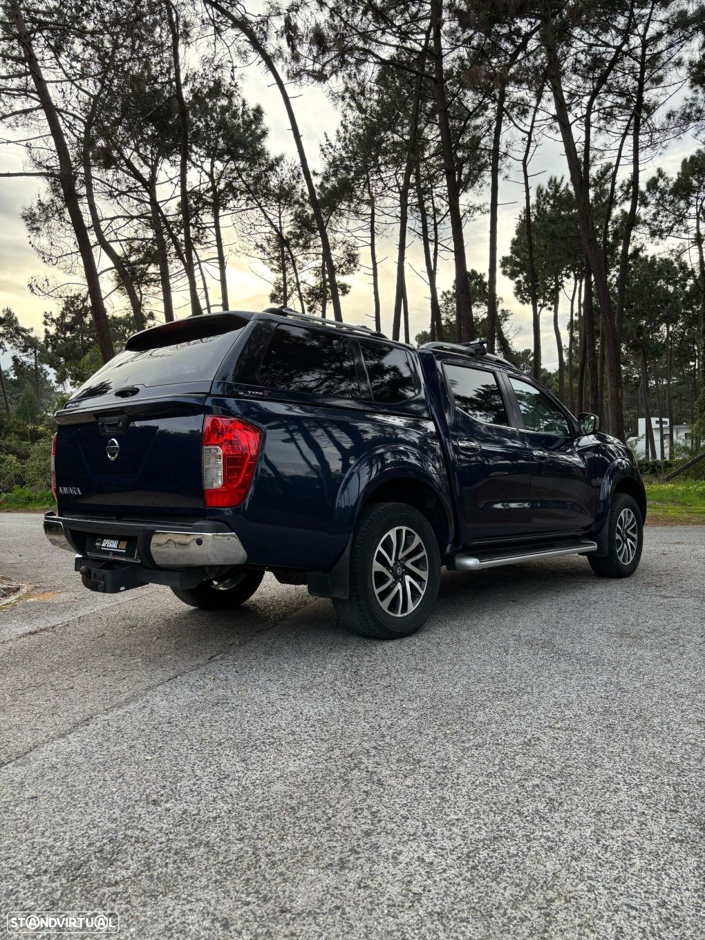 Nissan Navara DC 4x4 Auto EU6 Tekna - 8