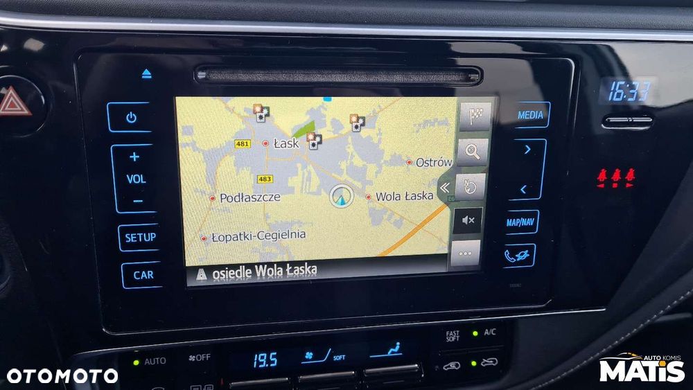 Toyota Auris - 18