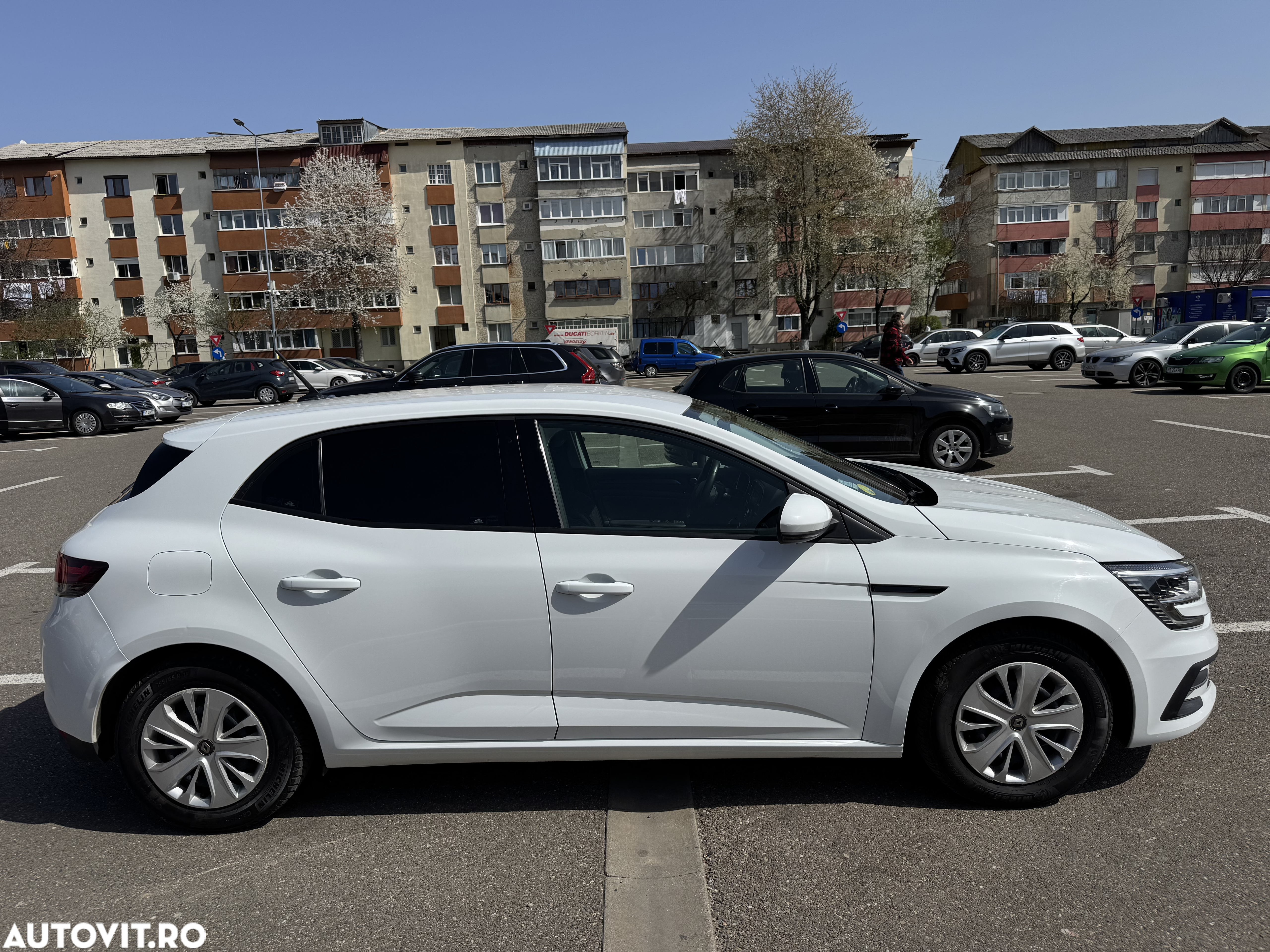 Renault Megane BLUE dCi 115 GT LINE - 20