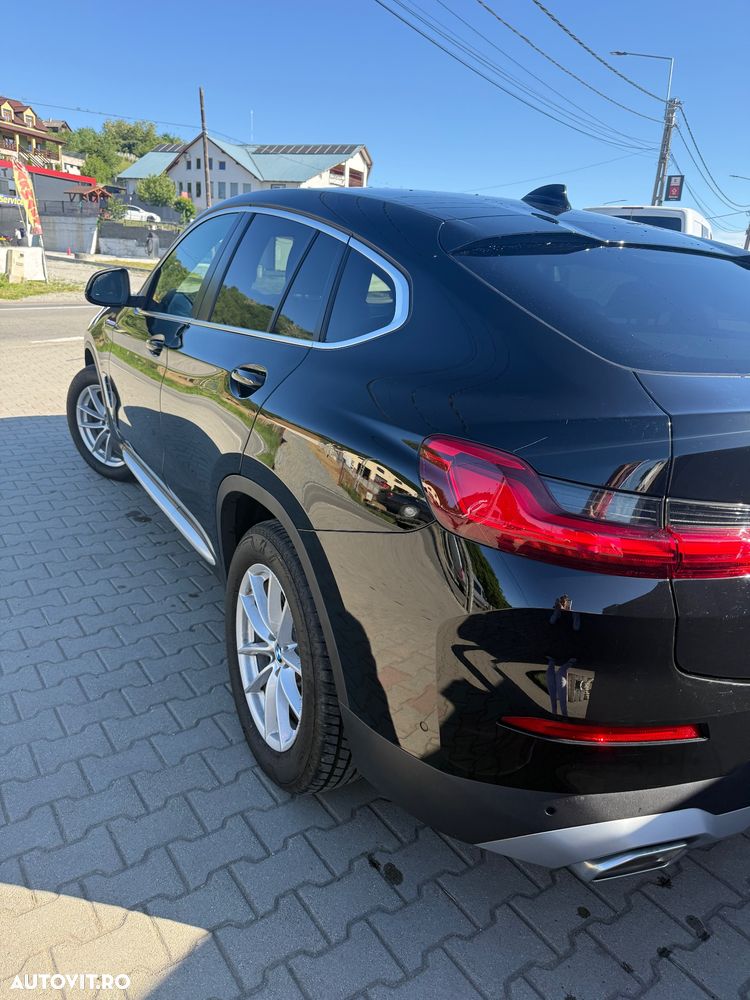 BMW X4 xDrive20d - 13