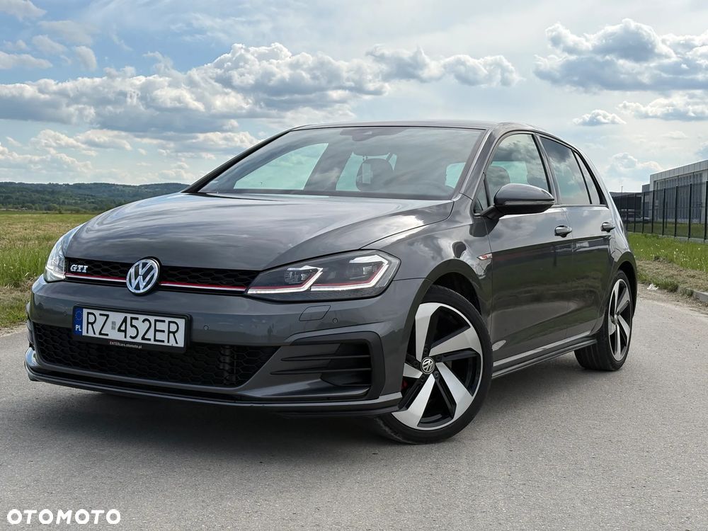Volkswagen Golf GTI (BlueMotion Technology) DSG - 3