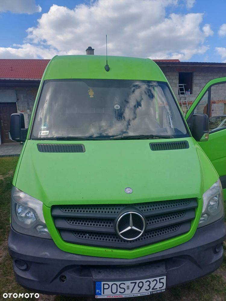 Mercedes-Benz Sprinter - 4