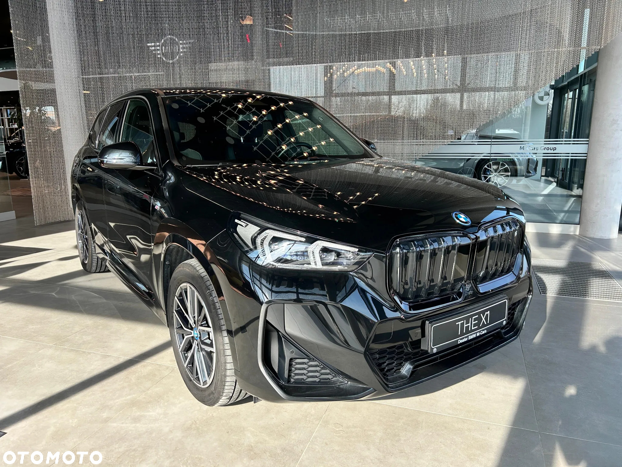 BMW iX1 xDrive30 M Sport - 10