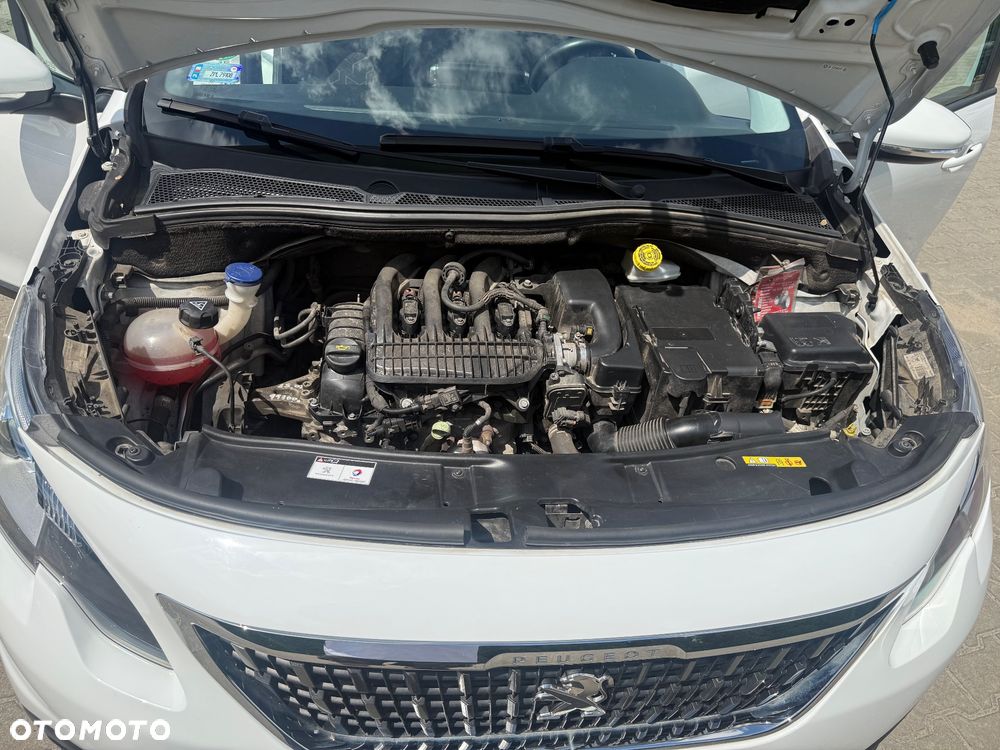 Peugeot 2008 1.2 Pure Tech Active - 7