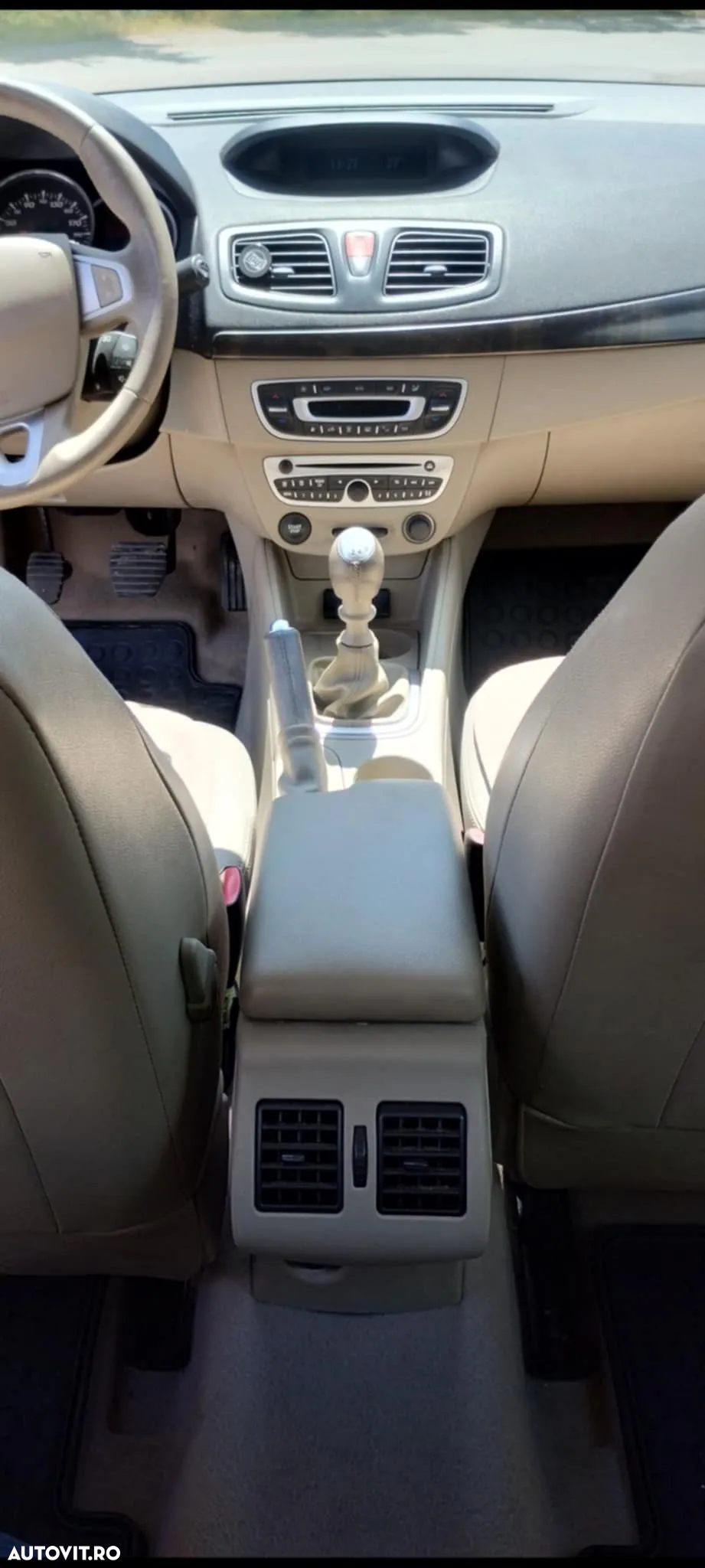 Renault Fluence 1.5dCi Privilege - 6