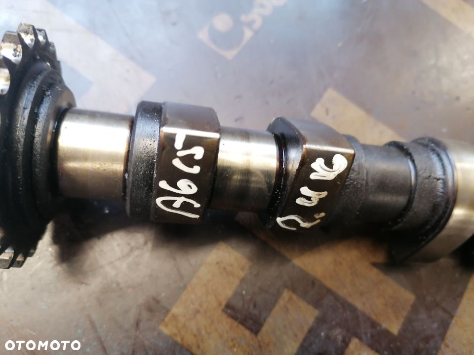Wałek Rozrządu VAG 2.4 2.8 V6 078109115F 0781/2/4 - 5