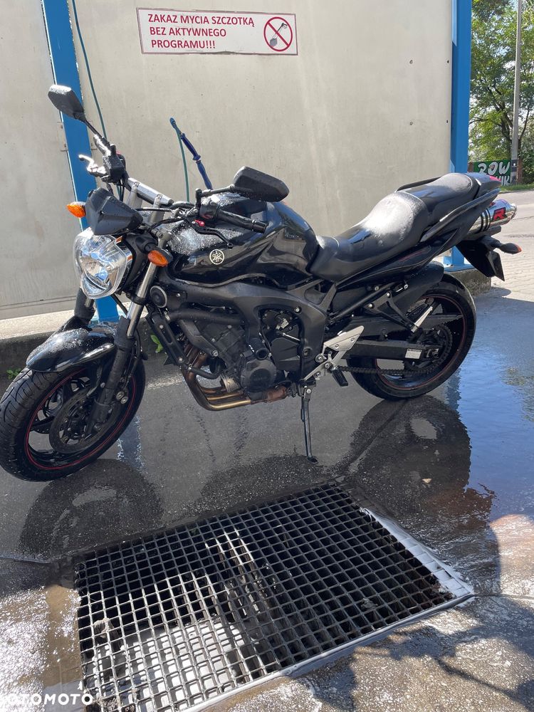 Yamaha FZ6 - 2