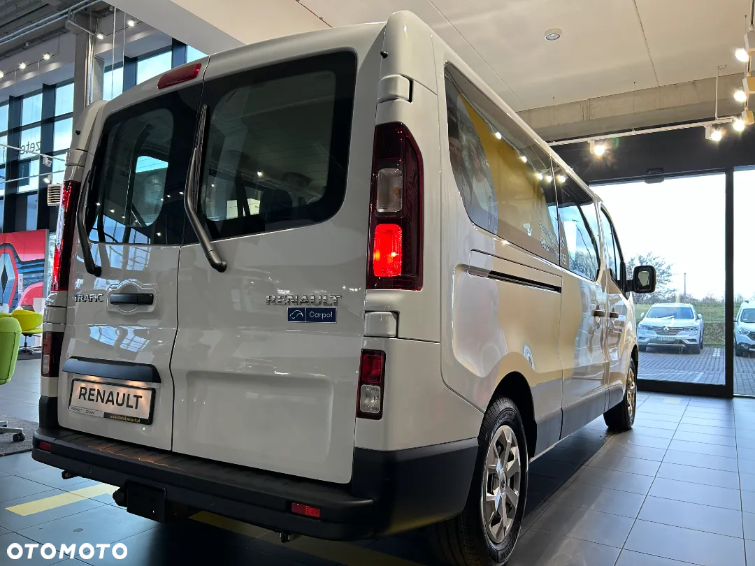 Renault Trafic - 15