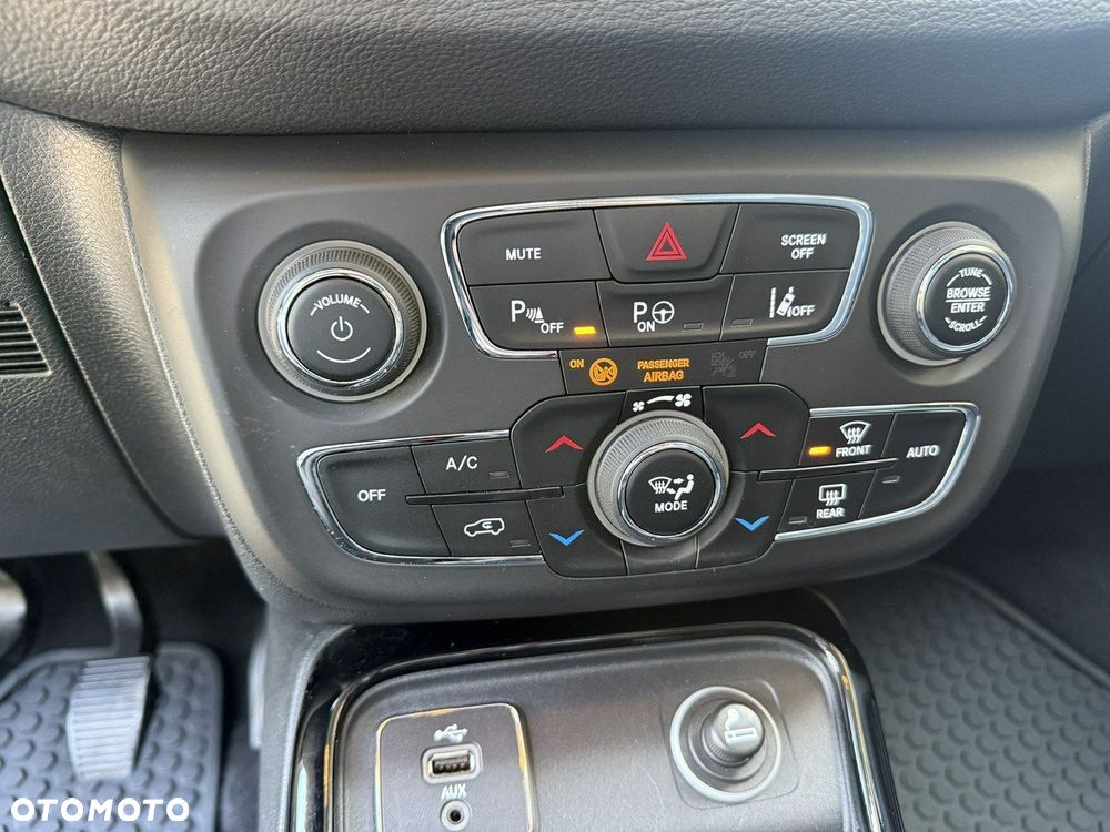 Jeep Compass 1.4 TMair Limited FWD S&S - 17