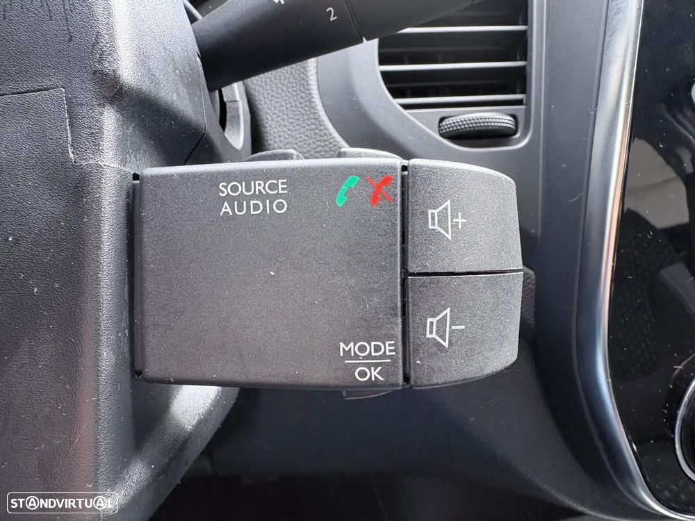 Renault Captur 0.9 TCE Exclusive - 42