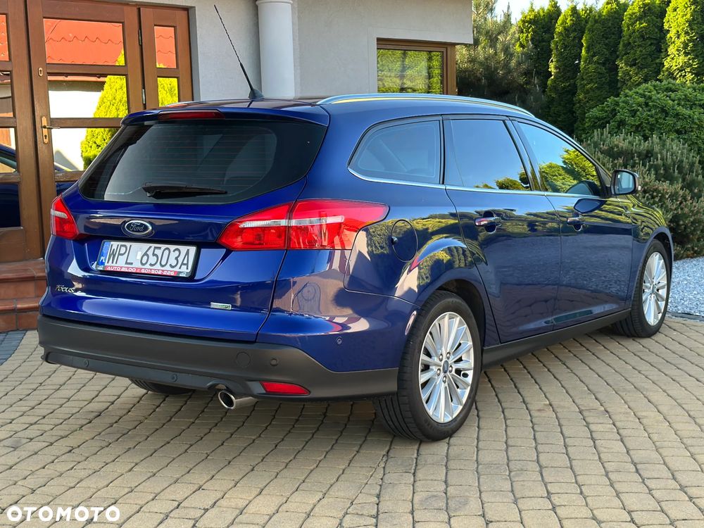 Ford Focus SW 1.5 EcoBoost S&S Sport - 12