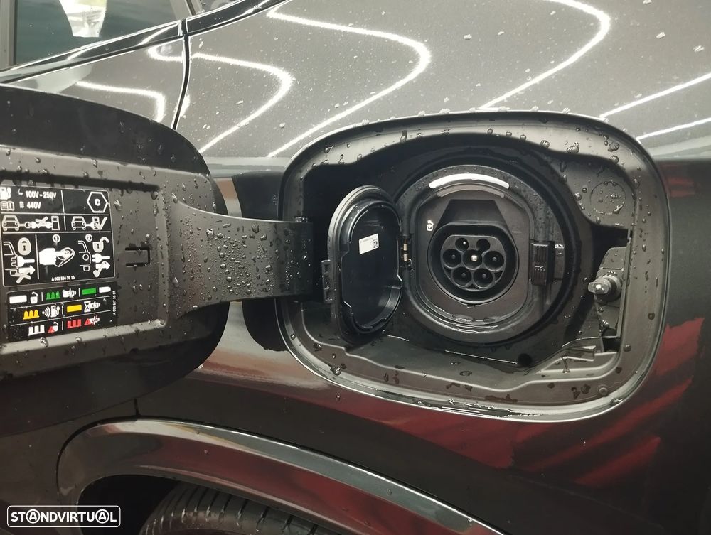 Mercedes-Benz GLC 300 de Coupe 4Matic - 16