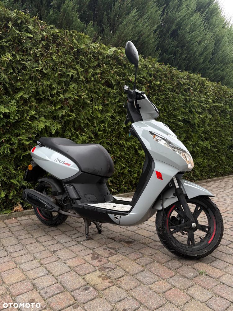 Peugeot Kisbee - 4