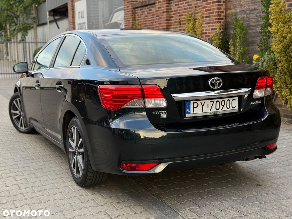 Toyota Avensis 2.0 Prestige NAVI MS - 9