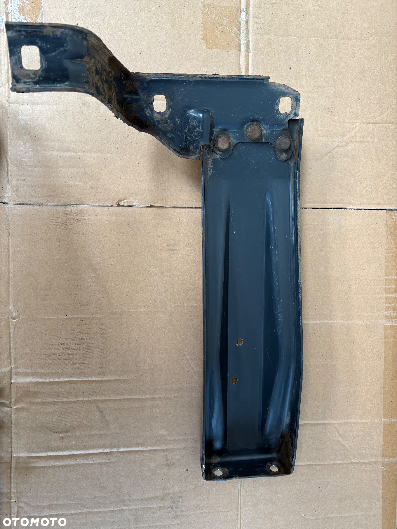 Iveco Daily mocowanie uchwyt zderzaka prawy 35s 00-14 - 2