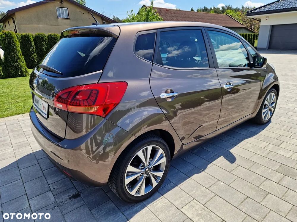 Kia Venga 1.6 CVVT Platinum Edition - 10