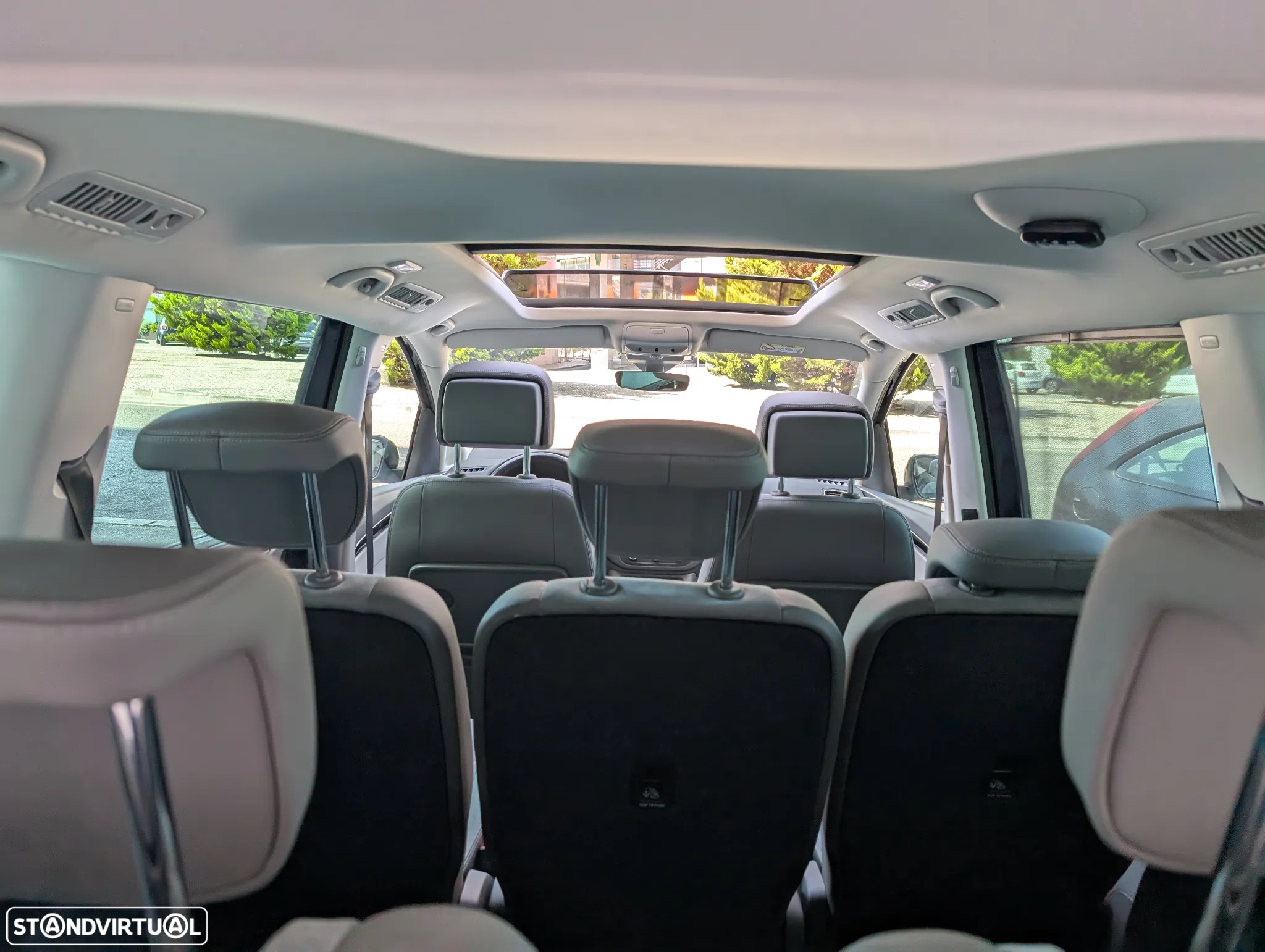 VW Sharan 1.4 TSI Highline DSG - 9
