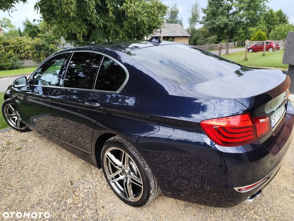 BMW Seria 5 520d Luxury Line - 10