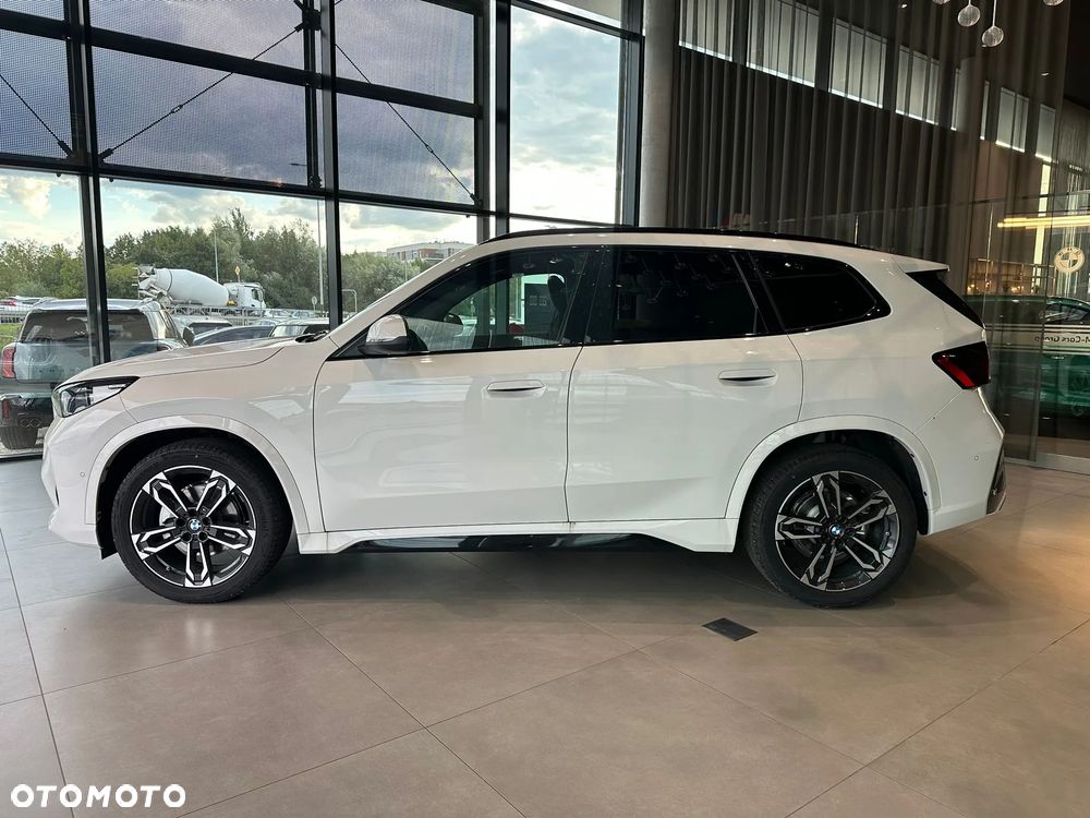 BMW X1 sDrive18i xLine - 4