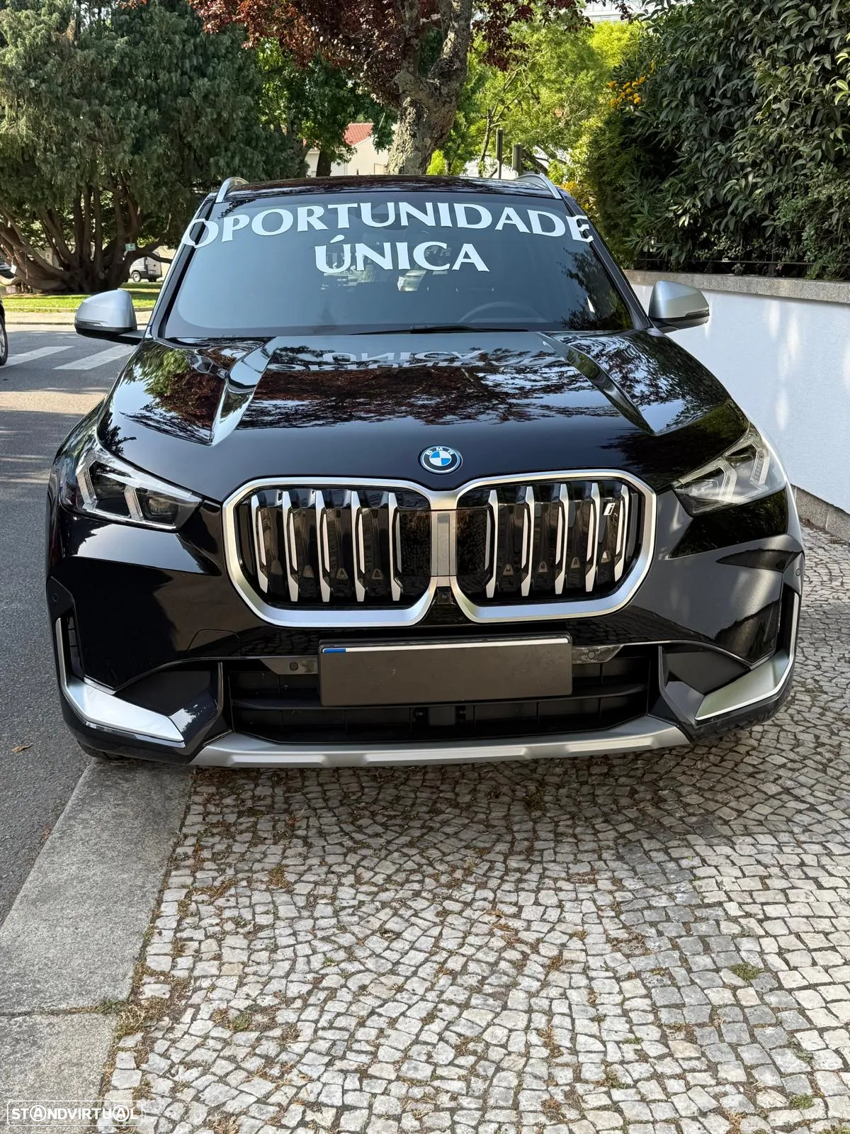 BMW iX1 xDrive30 xLine - 4