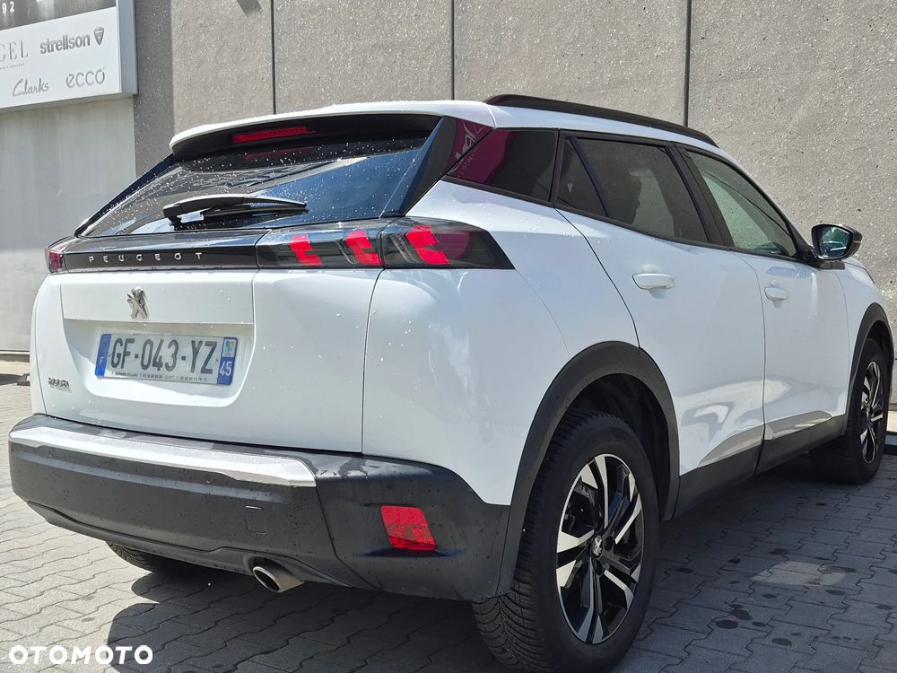 Peugeot 2008 1.5 BlueHDi Allure S&S EAT8 - 29