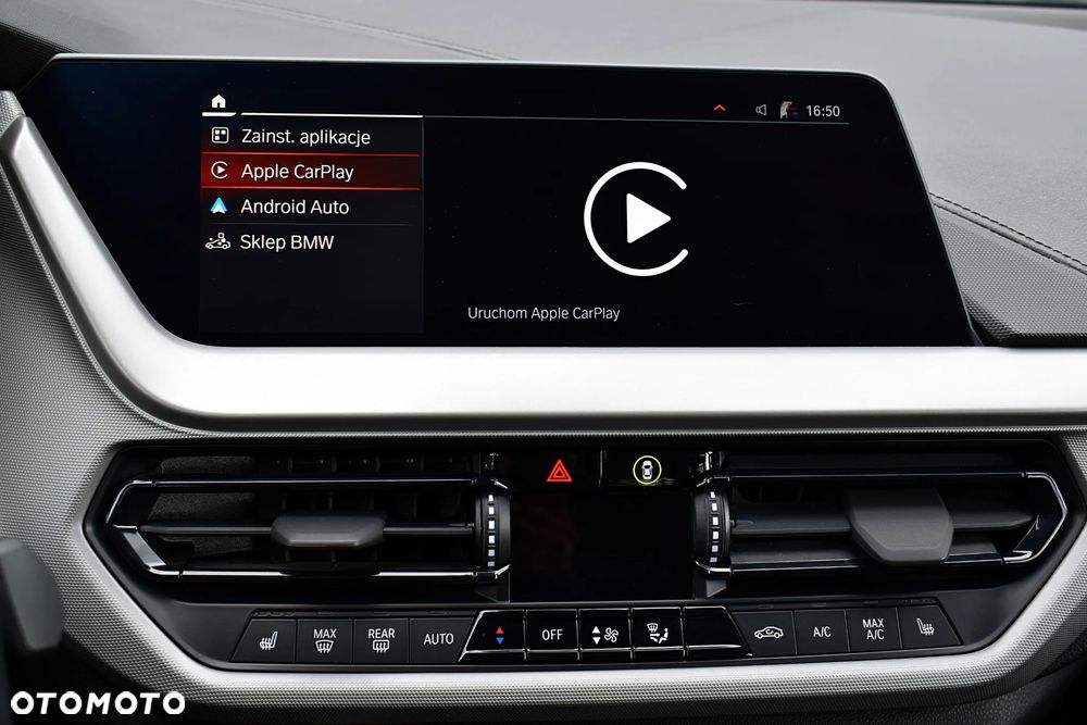 BMW Seria 1 118i - 12