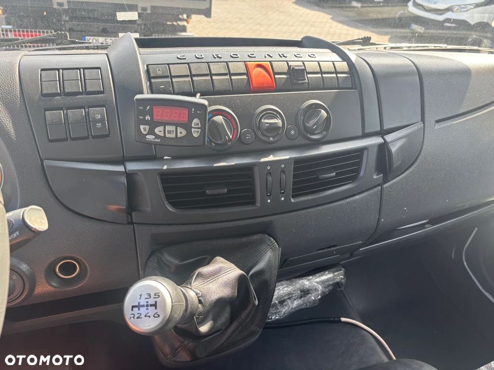 Iveco EUROCARGO 120E18 - 18
