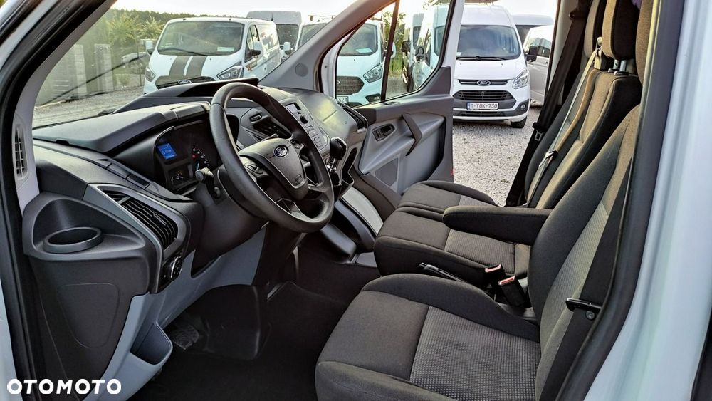 Ford Transit Custom - 28