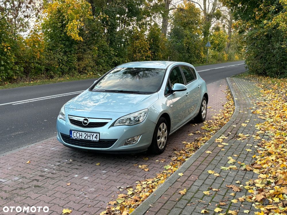 Opel Astra 1.6 Design Edition - 5