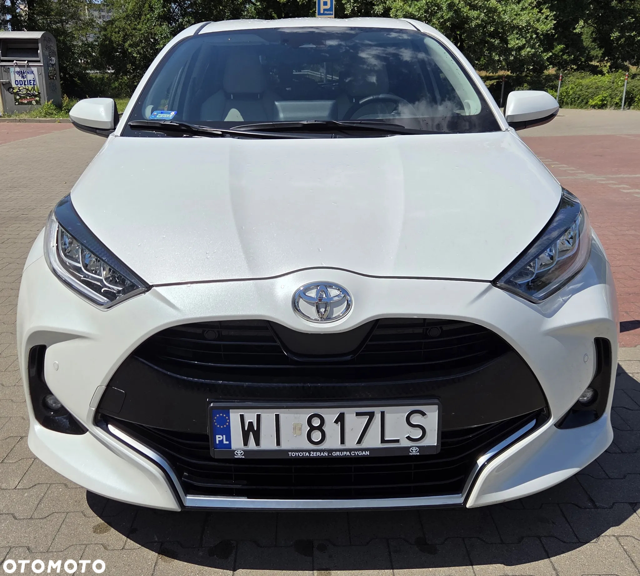 Toyota Yaris 1.5 Executive - 7