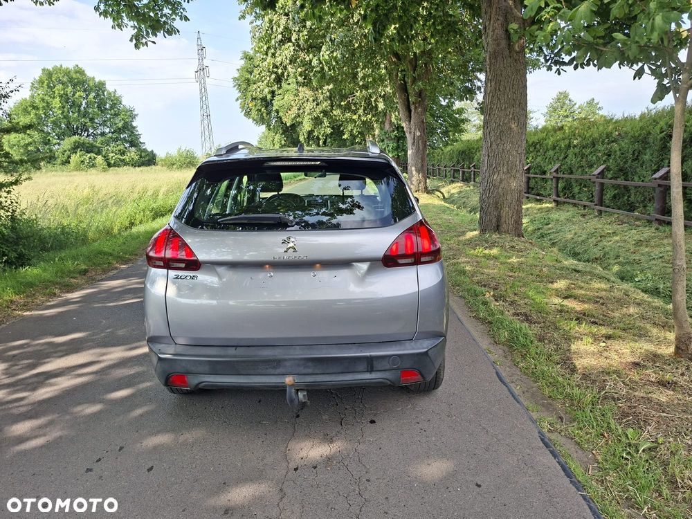 Peugeot 2008 1.6 BlueHDi Active S&S - 6