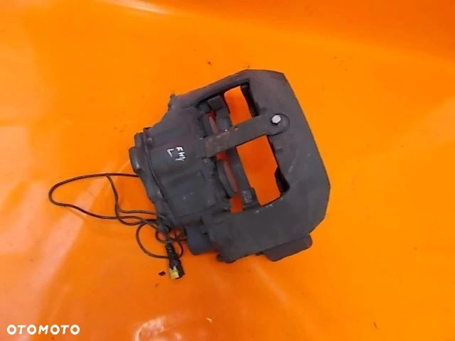 RENAULT GAMA T ZACISK HAMULCOWY TYŁ TYLNY - 1