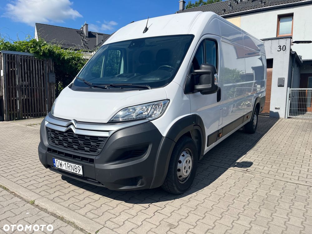 Peugeot jumper - 1