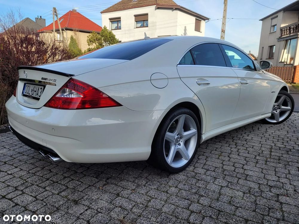 Mercedes-Benz CLS 63 AMG - 15