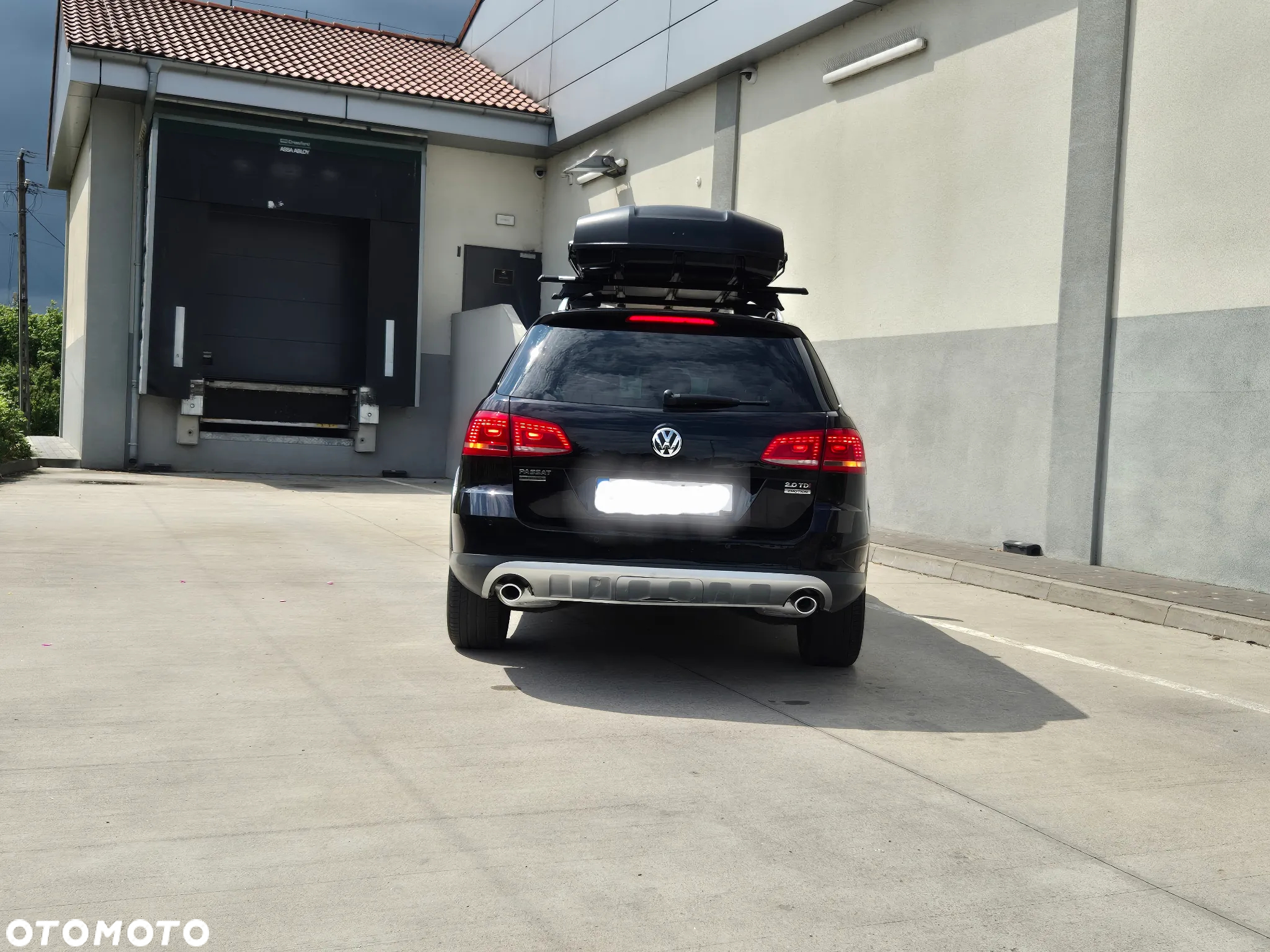 Volkswagen Passat Variant 2.0 TDI DSG BlueMotion Technology Business Edition - 13