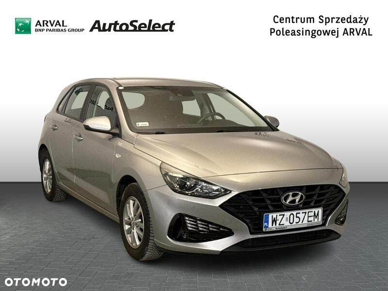 Hyundai i30 1.5 DPI Classic + - 8