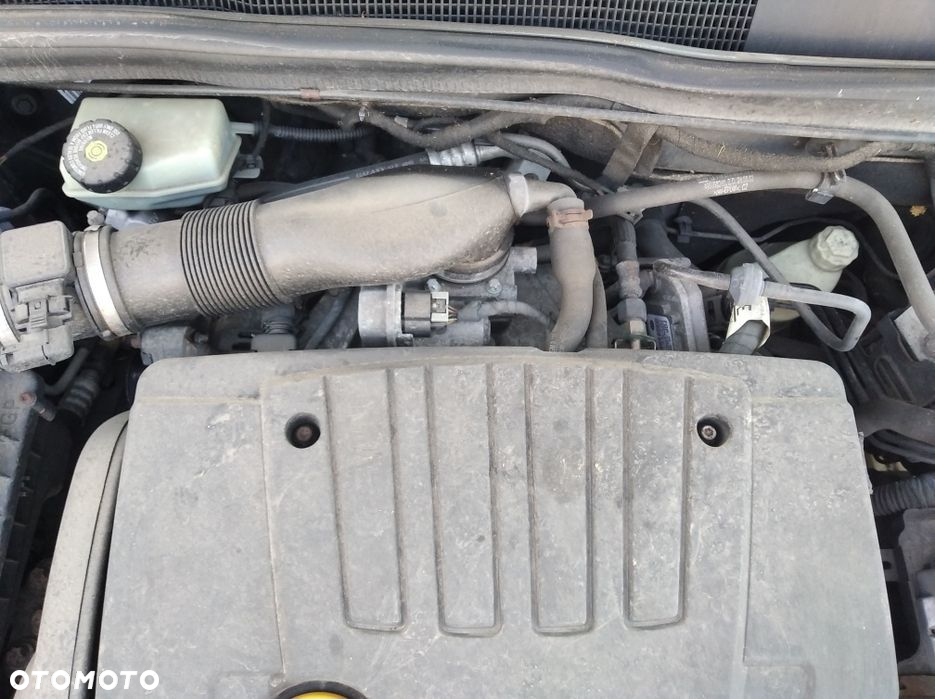 Na części Opel Astra III H Z155 Silnik Skrzynia Maska Zderzak Drzwi Klapa Szyba - 3