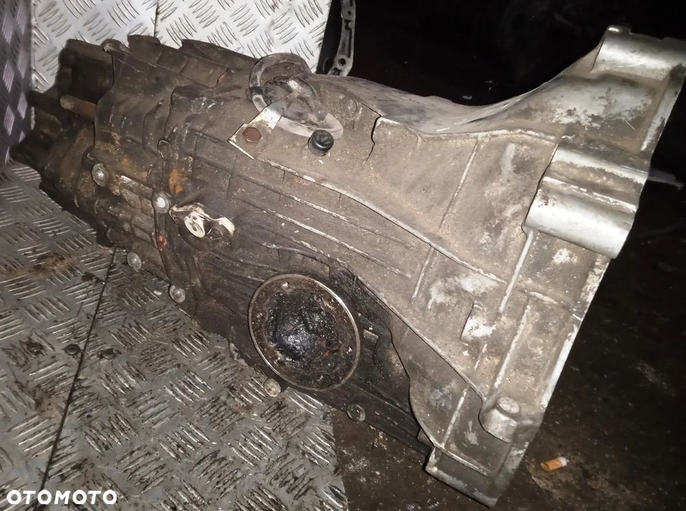SKRZYNIA BIEGÓW VW  AUDI PASSAT A5 B4 B6 - 4