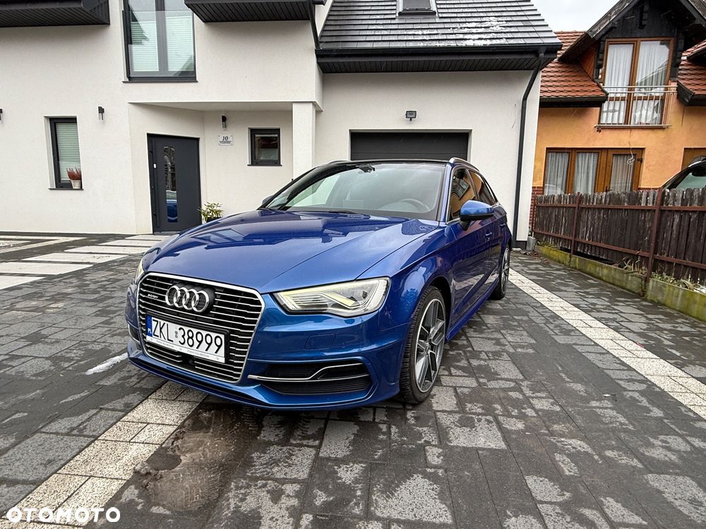Audi A3 Sportback 1.4 TFSI e-tron S line Sportpaket - 16