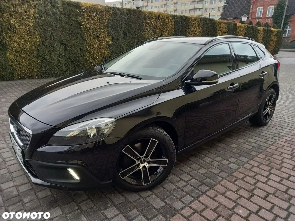 Volvo V40 D2 R-Design Summum - 4